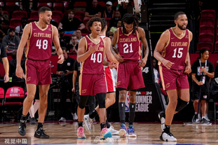 阿森纳青训爆发！15岁道曼破门+13岁穆尼奥斯1球2助（阿森纳青训大放异彩：15岁道曼建功，13岁穆尼奥斯一球两助）