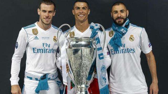 广岛主帅：申花在身体和速度方面很出色，J联赛球队技术细腻（广岛主帅赞申花身体与速度出众，称J联赛以细腻技术见长）