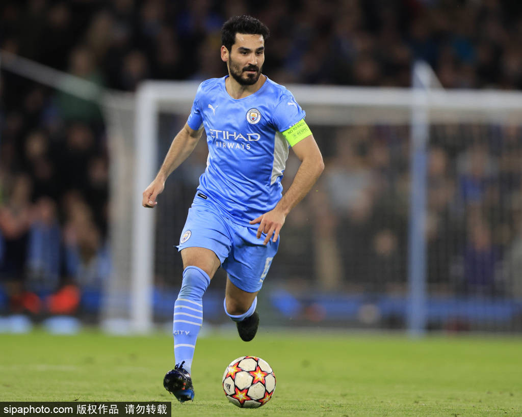 致敬传奇，布伦南-约翰逊进球后用孙兴慜招牌动作进行庆祝（布伦南-约翰逊破门后复刻孙兴慜招牌庆祝，致敬传奇）