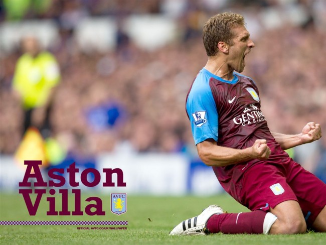 鲁本·阿莫林的曼联体系为何在边翼卫位置频频受阻？危机或将进一步加剧！（阿莫林执教下的曼联为何总在翼卫位受阻？危机或将升级）