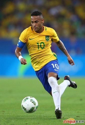 那不勒斯经历10轮点球晋级意杯8强，孔蒂：我们更配得上晋级（那不勒斯点球鏖战十轮闯入意杯八强，孔蒂：这次出线我们当之无愧）