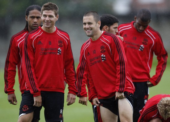 TA：曼联在英超比赛中控球率较低时，往往能取得更好的结果（TA：曼联在英超控球不占优时，成绩反而更佳）